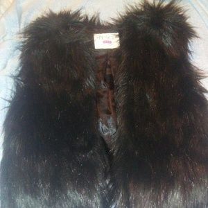 Children's Place Faux Fur Vest